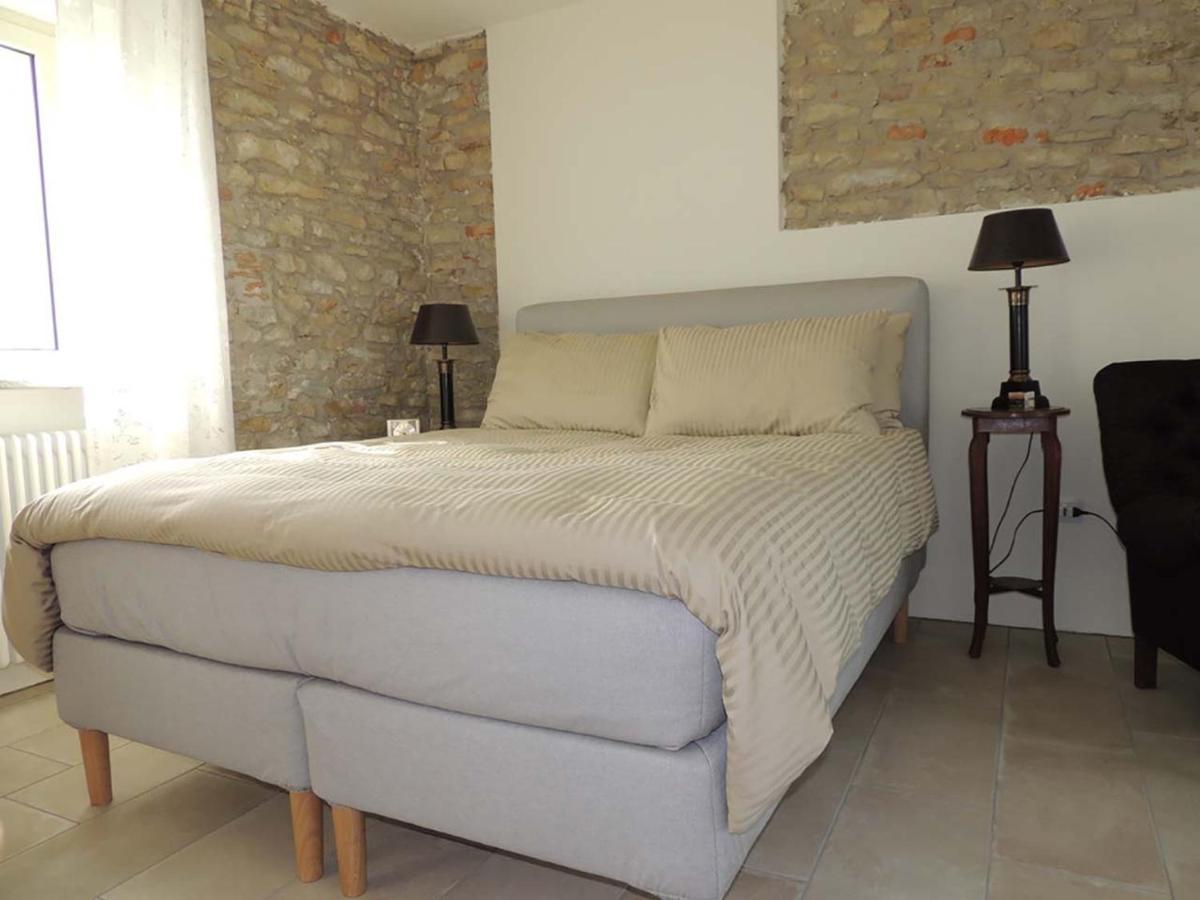 La Luce Delle Colline Bed and Breakfast Serravalle delle Langhe Εξωτερικό φωτογραφία