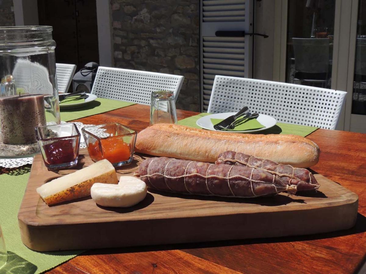 La Luce Delle Colline Bed and Breakfast Serravalle delle Langhe Εξωτερικό φωτογραφία