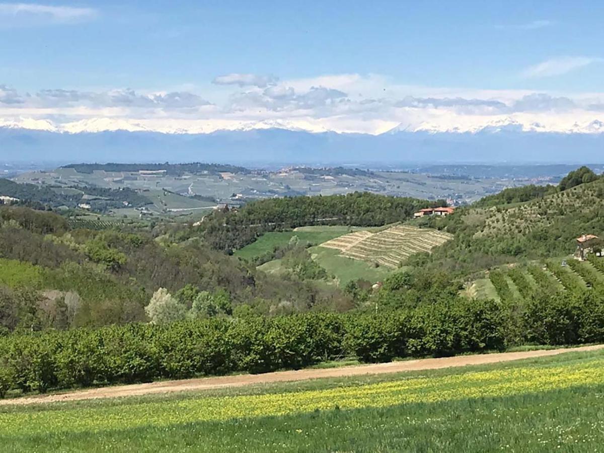 La Luce Delle Colline Bed and Breakfast Serravalle delle Langhe Εξωτερικό φωτογραφία