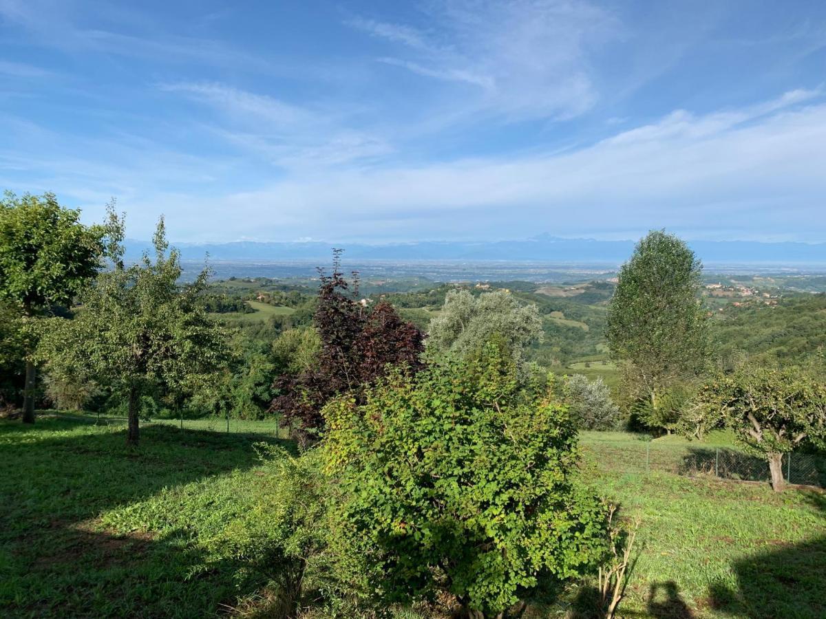 La Luce Delle Colline Bed and Breakfast Serravalle delle Langhe Εξωτερικό φωτογραφία