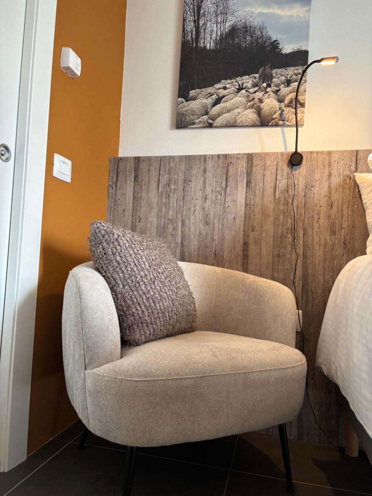 La Luce Delle Colline Bed and Breakfast Serravalle delle Langhe Εξωτερικό φωτογραφία