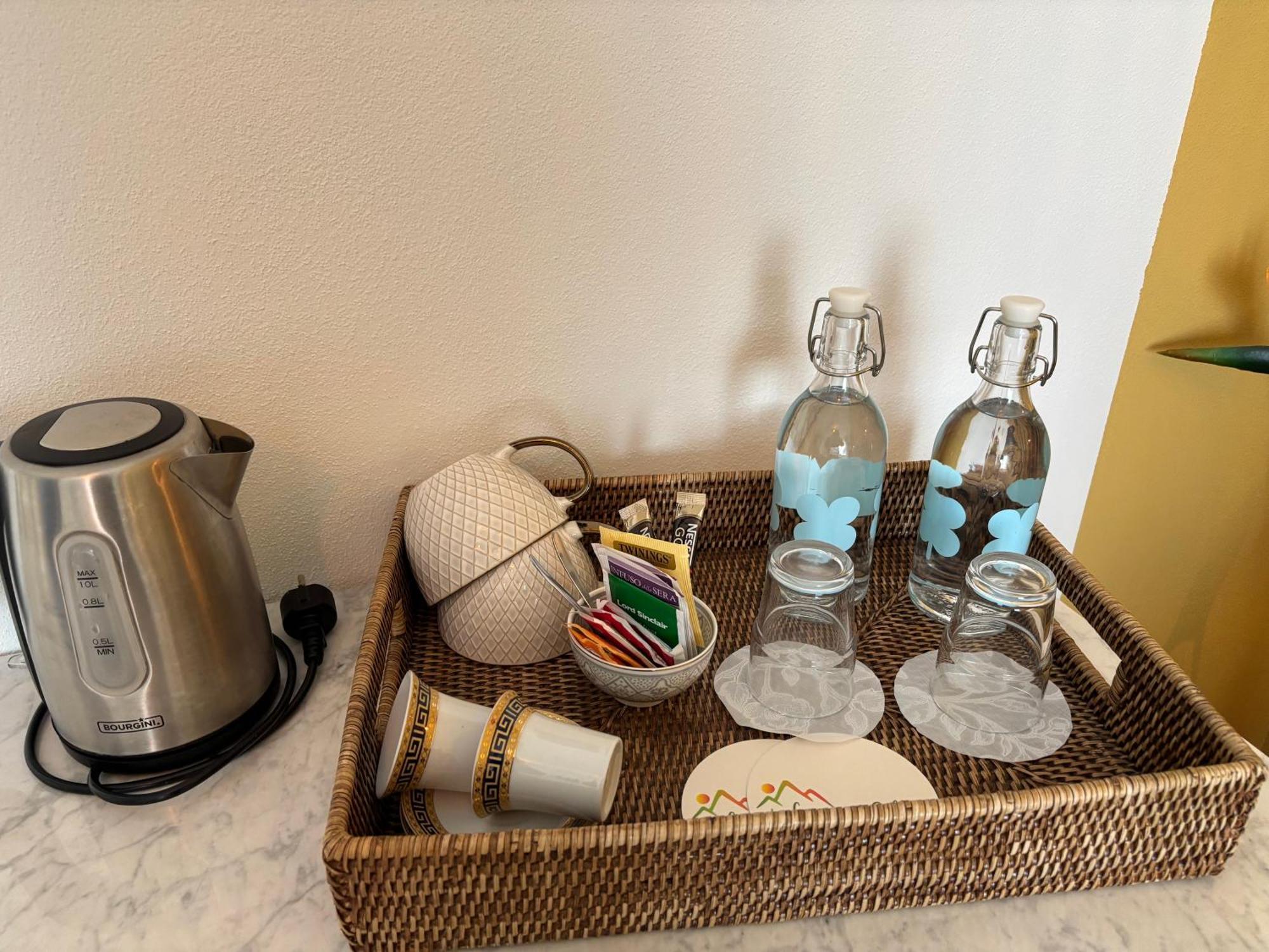La Luce Delle Colline Bed and Breakfast Serravalle delle Langhe Εξωτερικό φωτογραφία